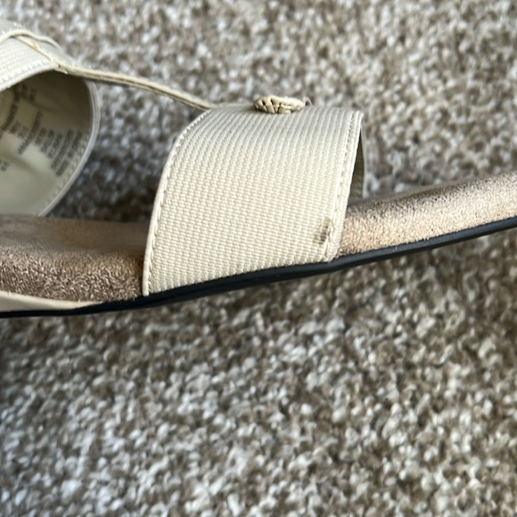 I Love Comfort Sandals - Picture 6 of 7